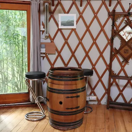 Prázdninový dům Les Yourtes Du Perche *