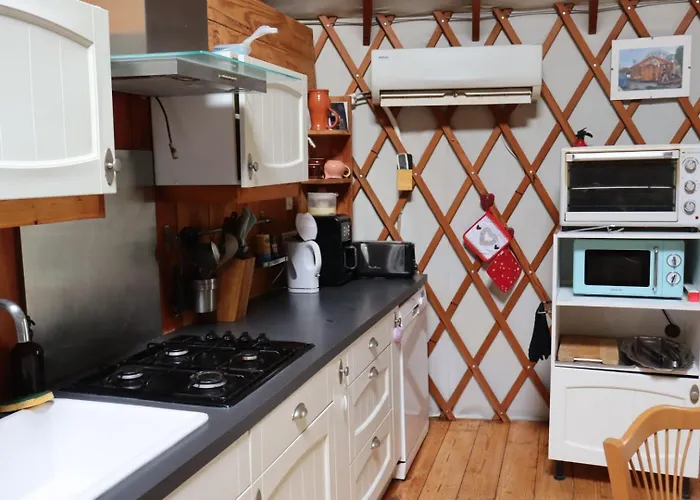 Les Yourtes Du Perche Coulonges-sur-Sarthe